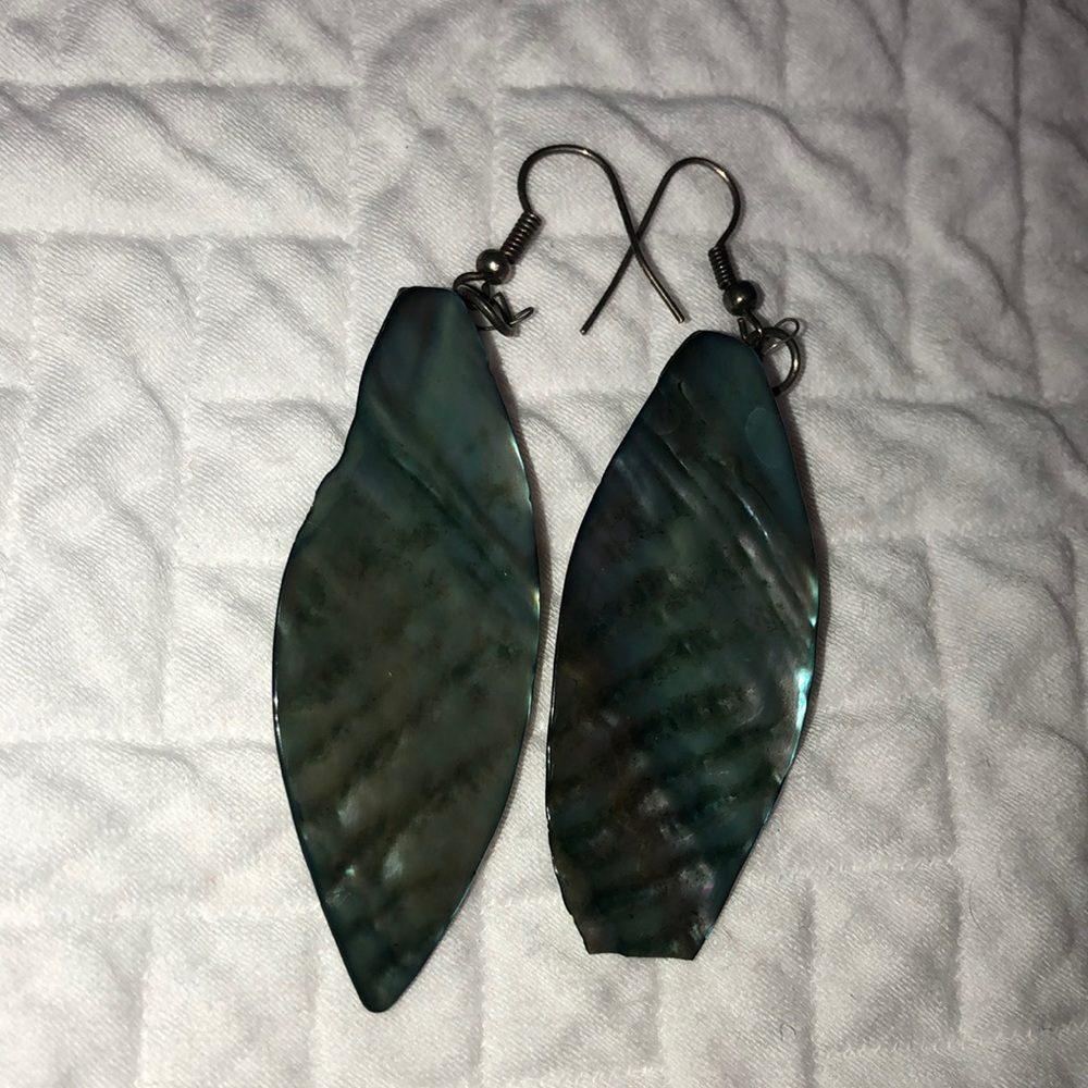 Blue earrings 💛🖤
